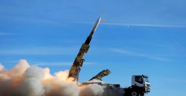 পাল্টা হামলা, বিকট শব্দে কেঁপে উঠল উত্তর ইসরায়েল