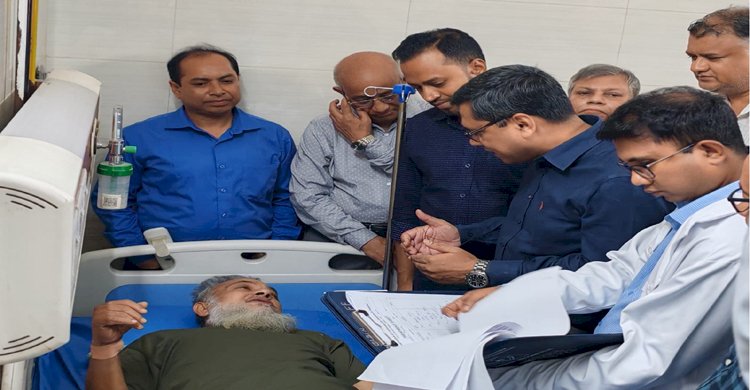 চিকিৎসাধীন জুলাই শহীদ মীর মুগ্ধের বাবার খোঁজ নিলেন প্রধানমন্ত্রী তারেক রহমান