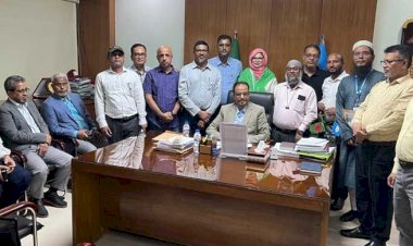 বিএমইউ ভিসির কাছে ২০ দফা দাবিতে মুভমেন্ট ফর জাস্টিসের স্বারকলিপি