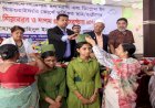 চট্টগ্রাম মা ও শিশু হাসপাতালে মানবিকতার পাঠ দিলেন ডিসি জাহিদ