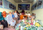 রূপসায় 'মা জায়েদা-জান্নাত' মানবকল্যাণ সংস্থার উদ্যোগে ঈদ উপহার