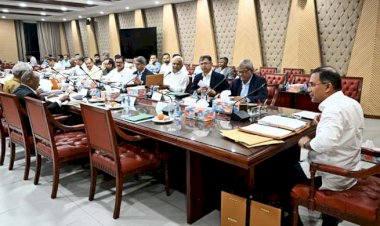 জাতিসংঘ সাধারণ পরিষদের সভাপতি নির্বাচিত হওয়ায় পররাষ্ট্রমন্ত্রী ড. খলিলুর রহমানকে মন্ত্রিসভার অভিনন্দন