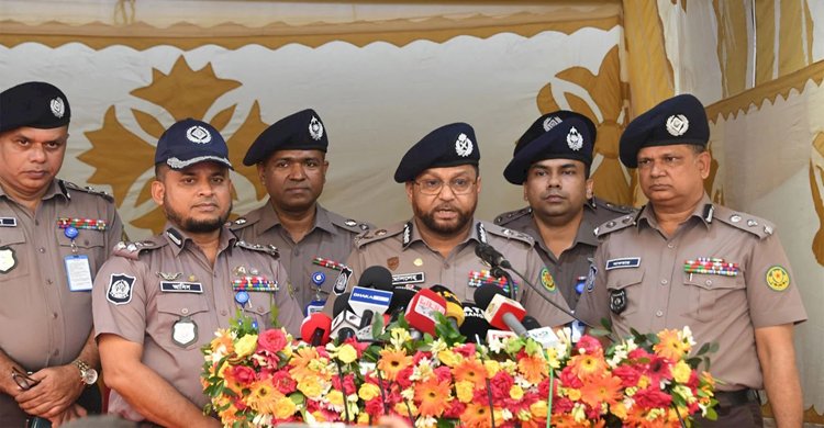 রাজধানীর ১৯ ইন্টারসেকশনে চালু এআই ক্যামেরা, দেড় হাজার মামলা রেকর্ড- ডিএমপি কমিশনার