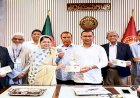 পল্লী উন্নয়ন দিবসে স্মারক ডাকটিকিট উন্মোচন করলেন প্রধানমন্ত্রী
