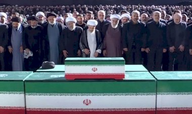ইরানের সর্বোচ্চ নেতা আয়াতুল্লাহ খামেনির প্রথম জানাজা সম্পন্ন