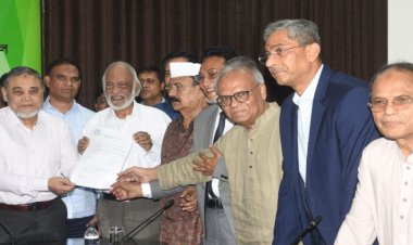 রাষ্ট্রপতি পদে মির্জা ফখরুলের মনোনয়নপত্র জমা
