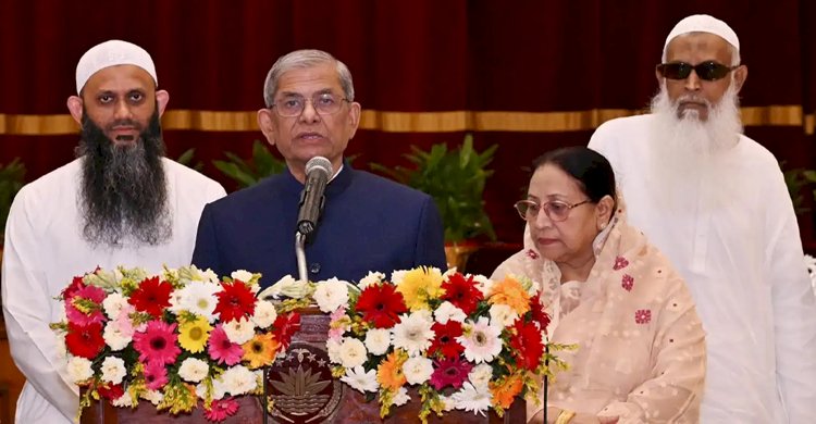 সব ধর্মের মানুষের সমান নাগরিক সুবিধা নিশ্চিতে জাতীয় কমিটি গঠনের আহ্বান রাষ্ট্রপতির